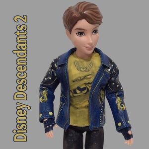 DISNEY HASBRO Descendants 2 Prince Ben of Auradon Prep Isle of the Lost, Doll